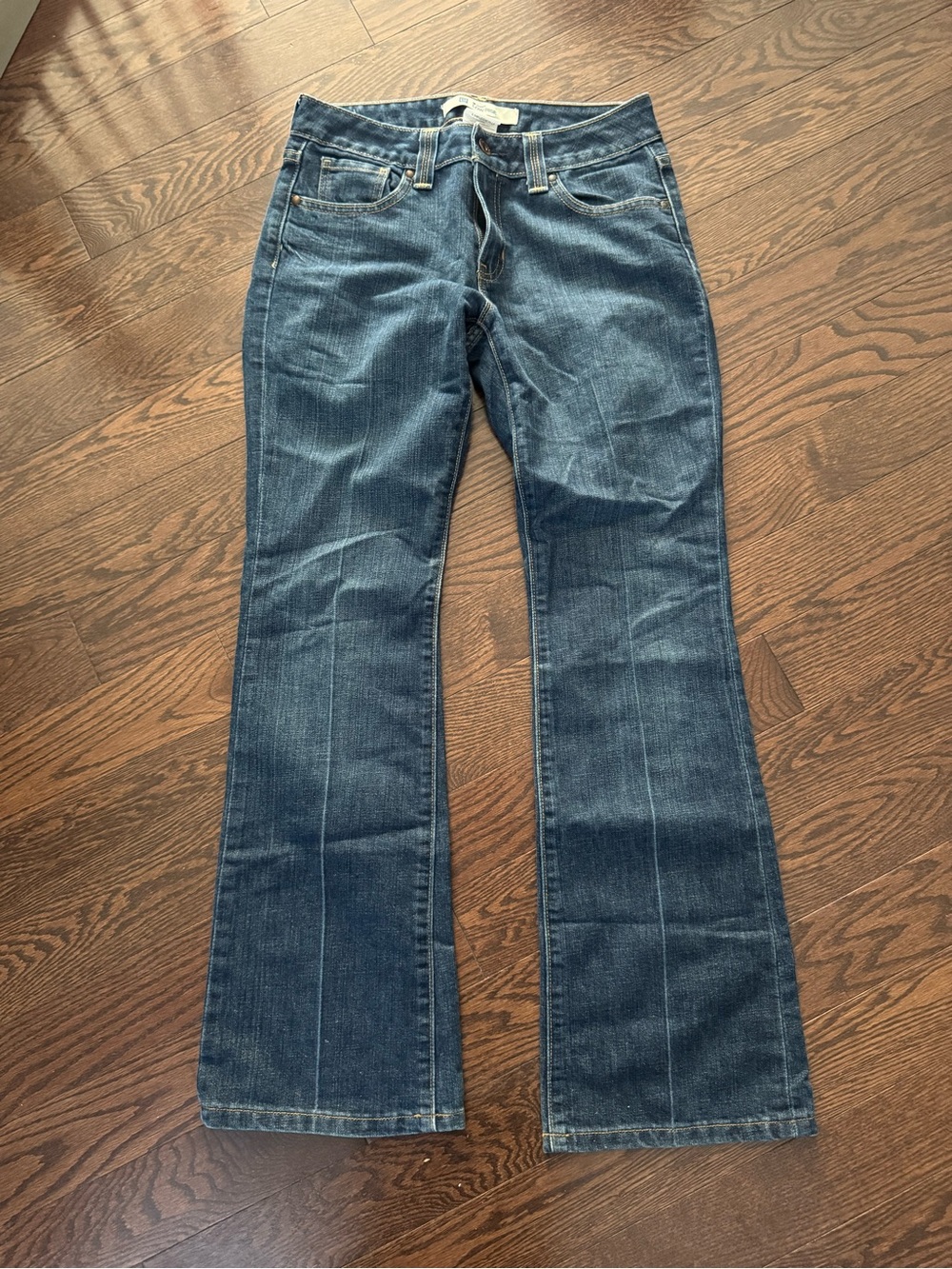 GAP Curvy Low Rise Bootcut Jeans Size 6 Ankle Dark Wash Stretch Denim